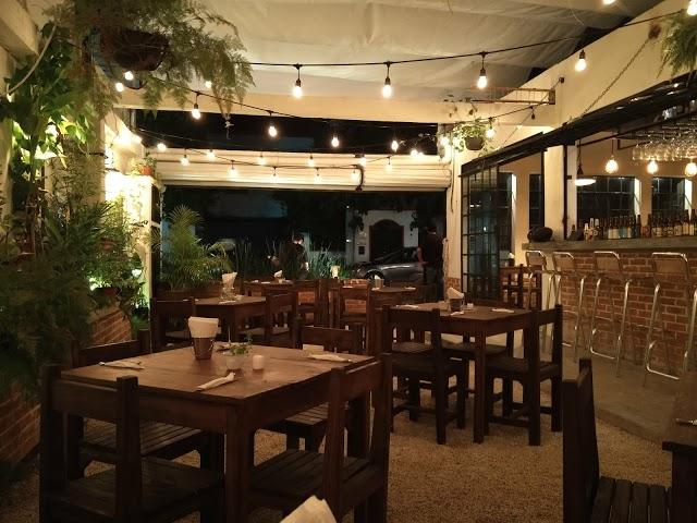 Mu. Burgerhouse
